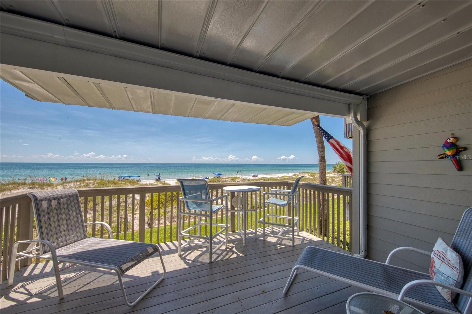 PELICANS POINTE BEACH HOMES - Residential