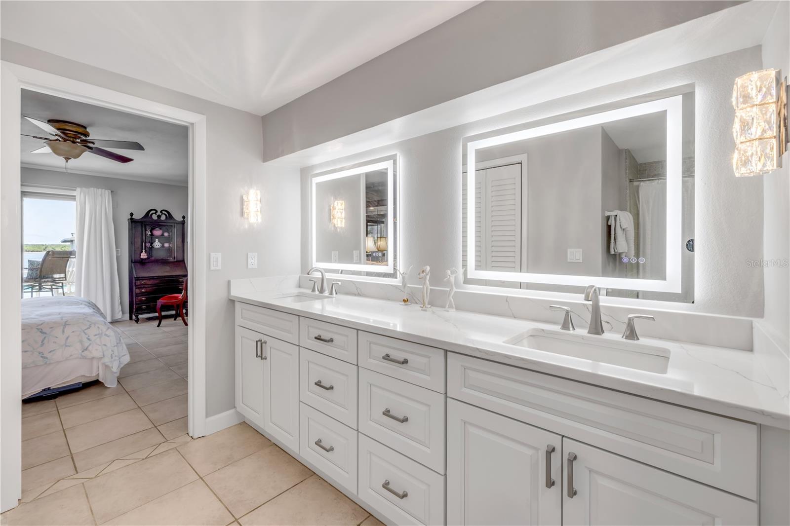 YACHT CLUB ISLAND ESTATES - Residential