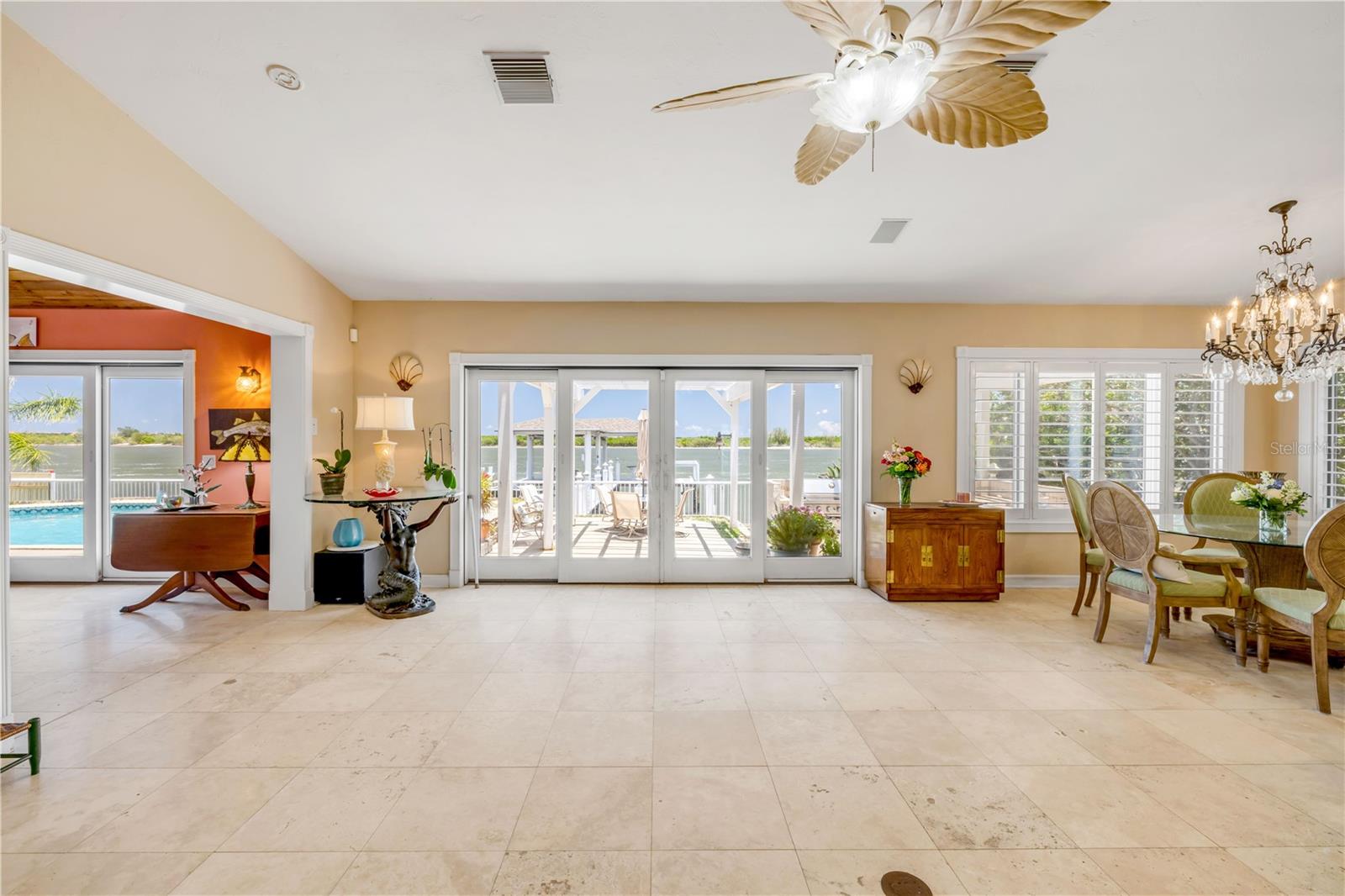 YACHT CLUB ISLAND ESTATES - Residential