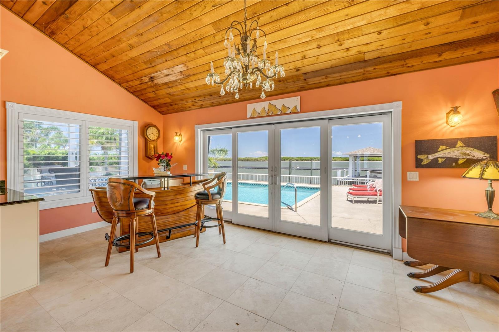 YACHT CLUB ISLAND ESTATES - Residential