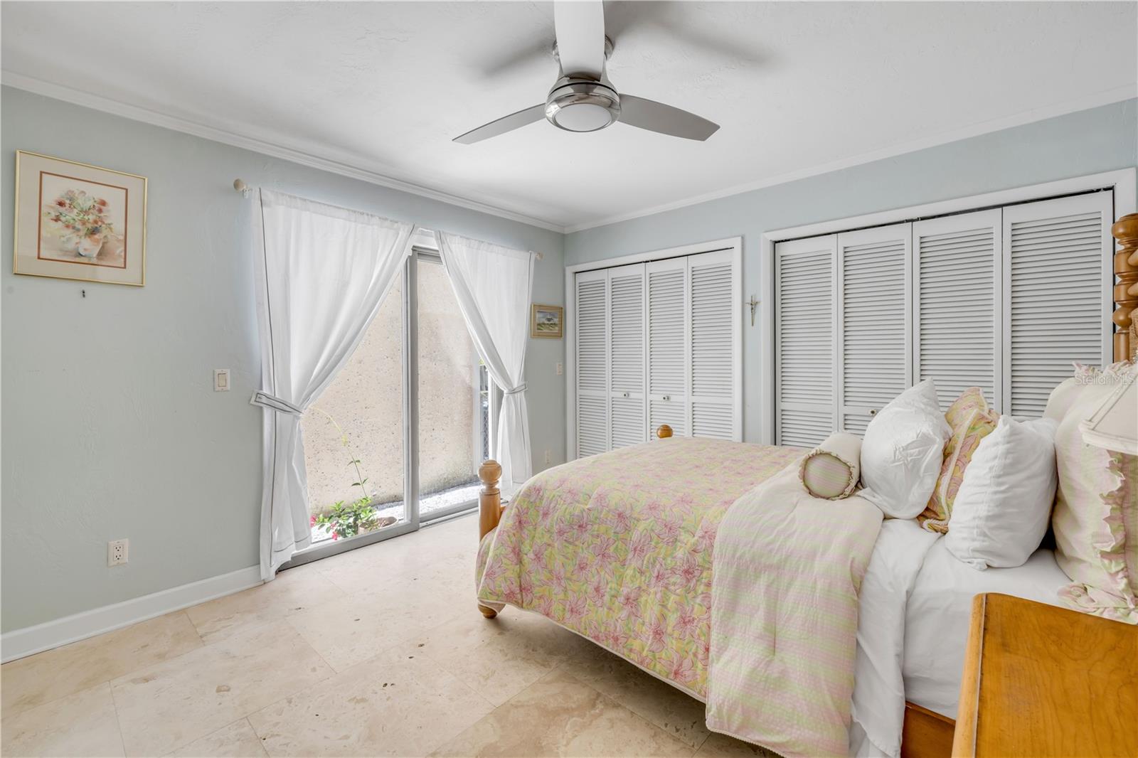 YACHT CLUB ISLAND ESTATES - Residential