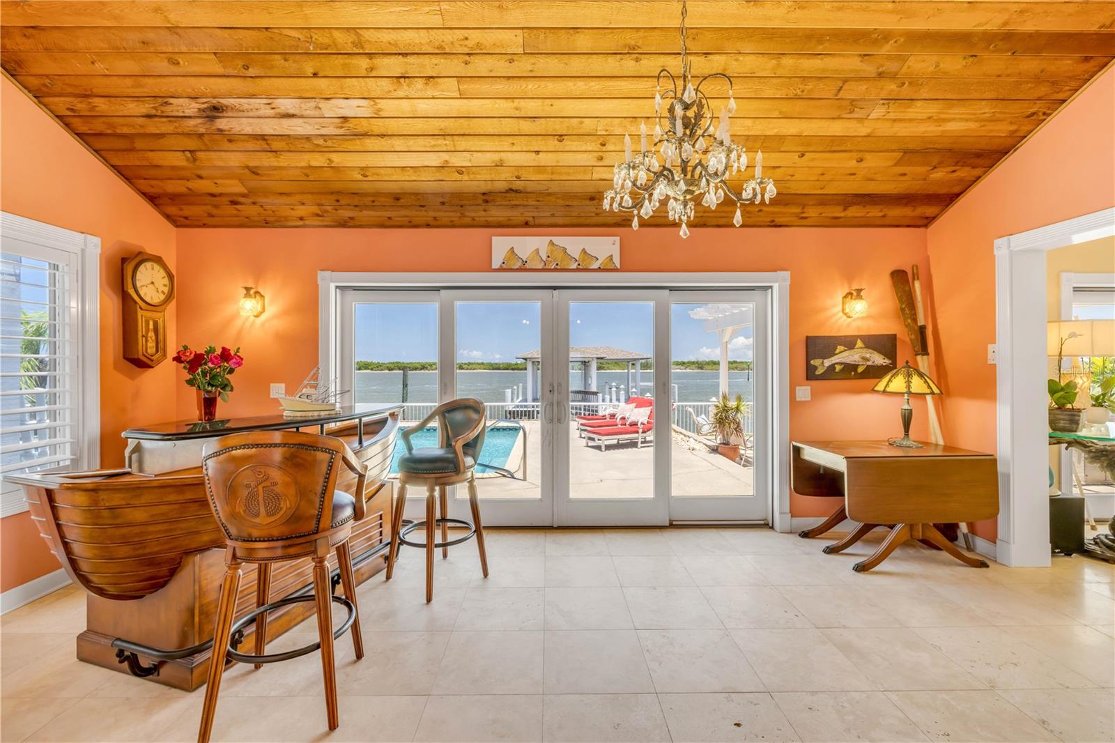 YACHT CLUB ISLAND ESTATES - Residential