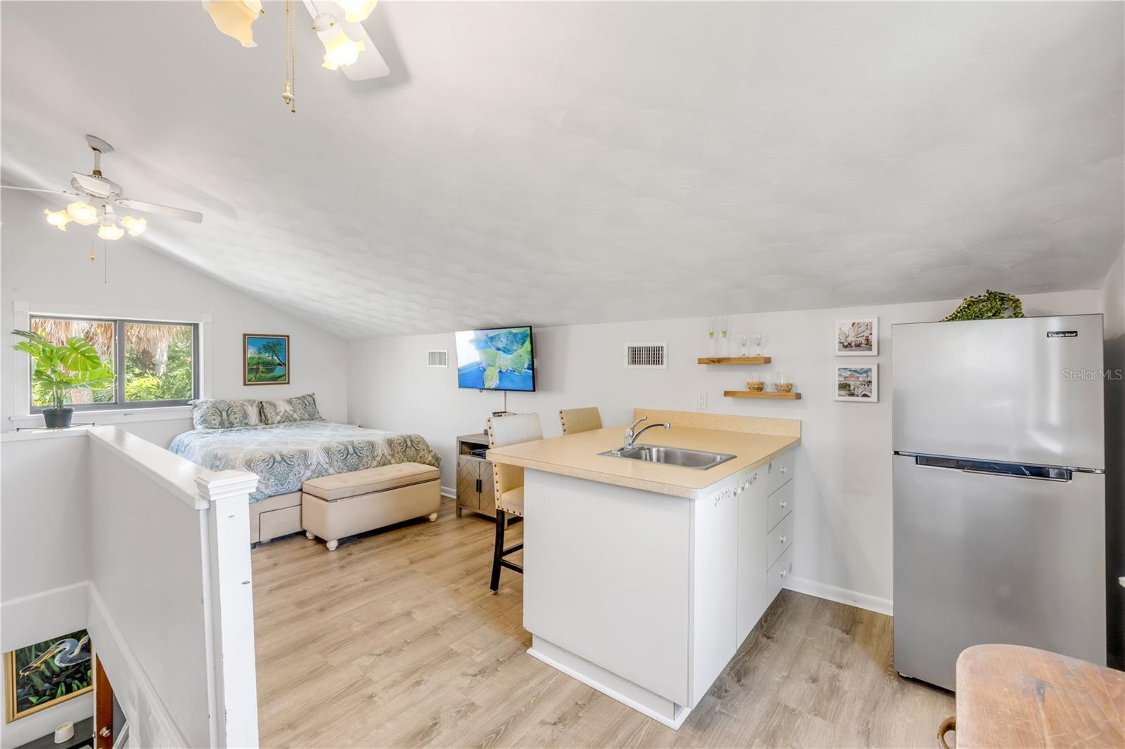 YACHT CLUB ISLAND ESTATES - Residential