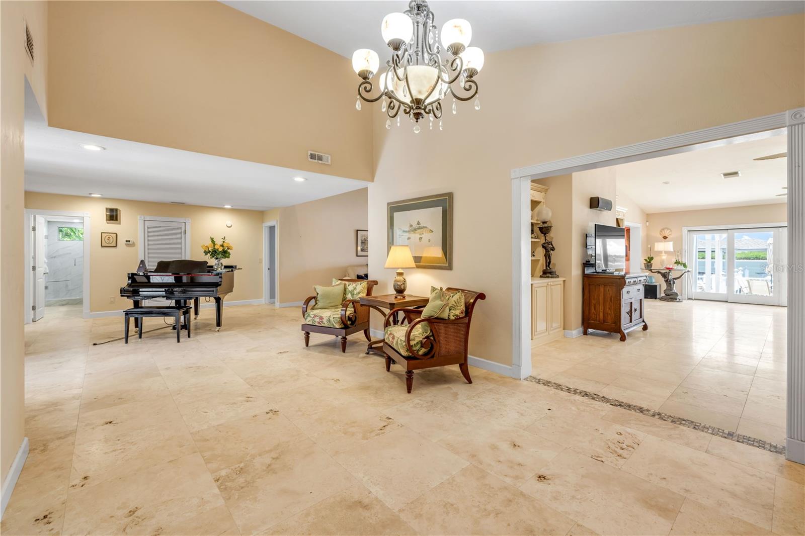 YACHT CLUB ISLAND ESTATES - Residential