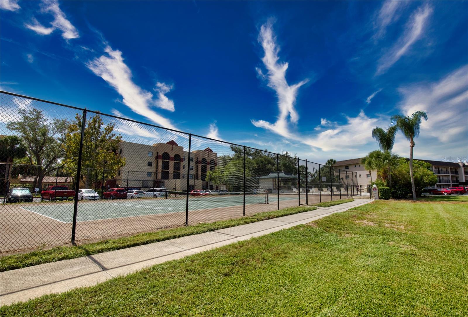 VILLA D ESTE SEC A - Residential Lease