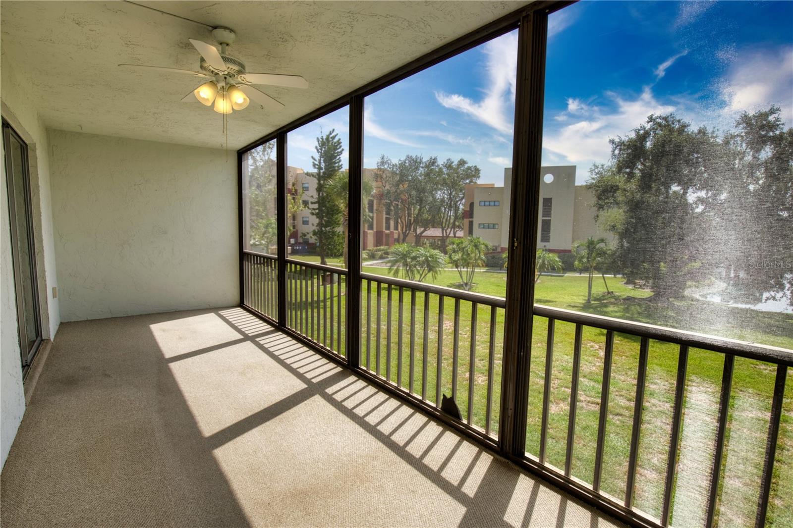 VILLA D ESTE SEC A - Residential Lease
