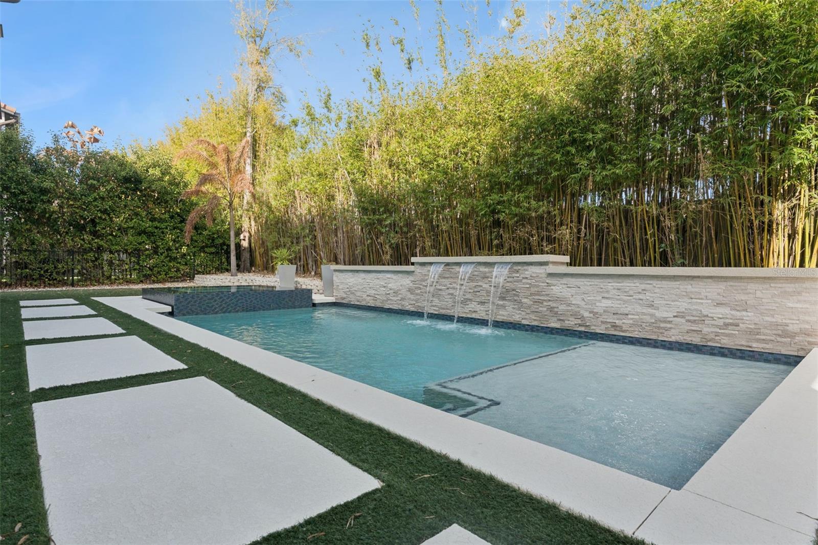 CANOPY OAKS PH 1 - Residential