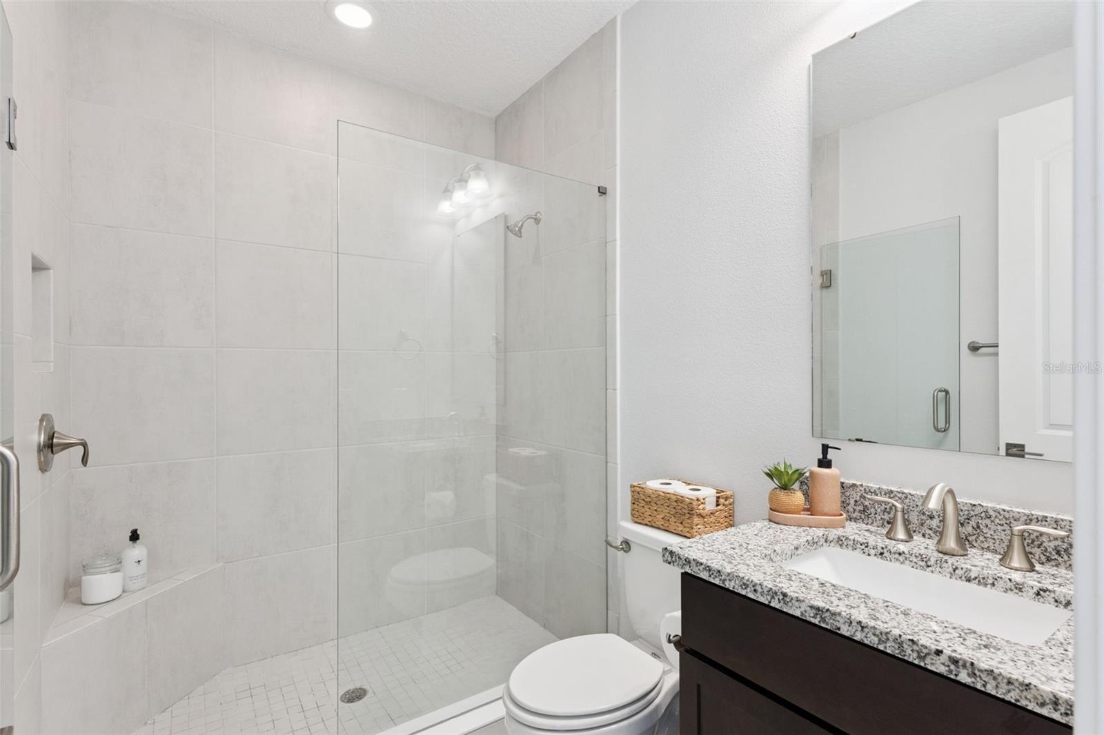 CANOPY OAKS PH 1 - Residential