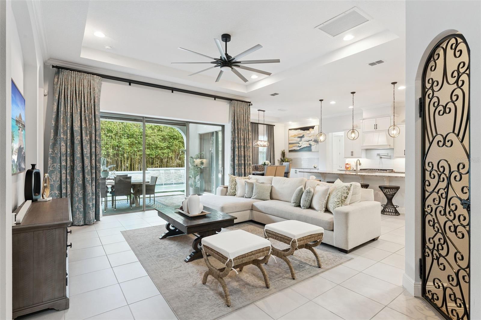 CANOPY OAKS PH 1 - Residential