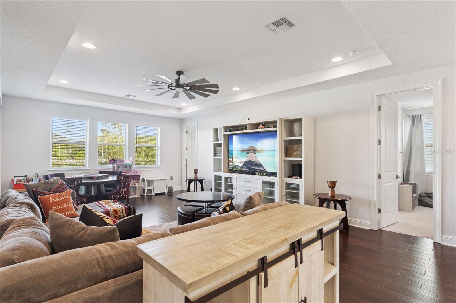 CANOPY OAKS PH 1 - Residential