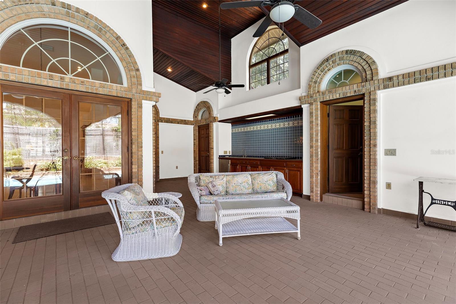 SANCTUARY AT COBBS LANDING THE PH II - Residential