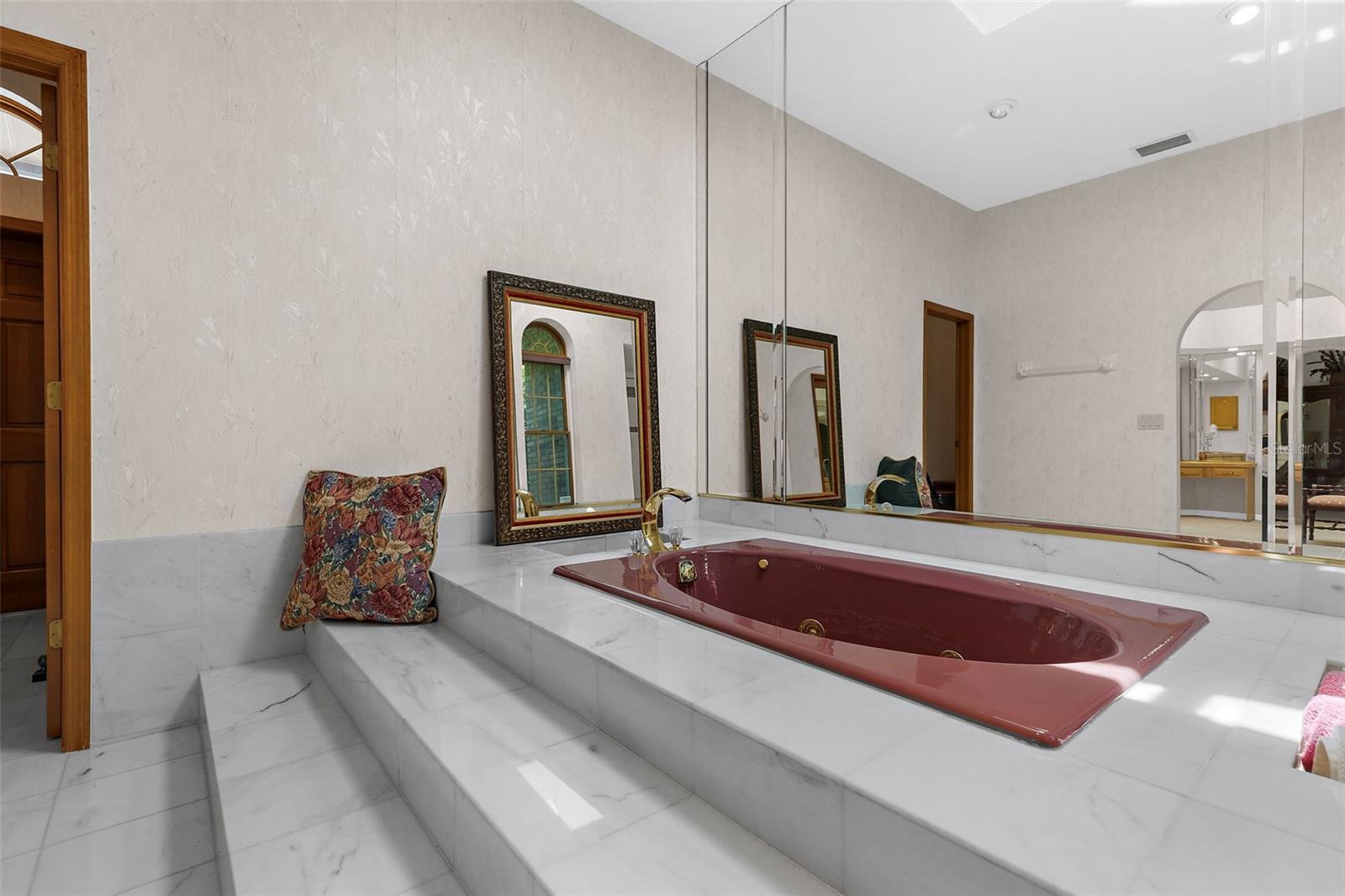 SANCTUARY AT COBBS LANDING THE PH II - Residential