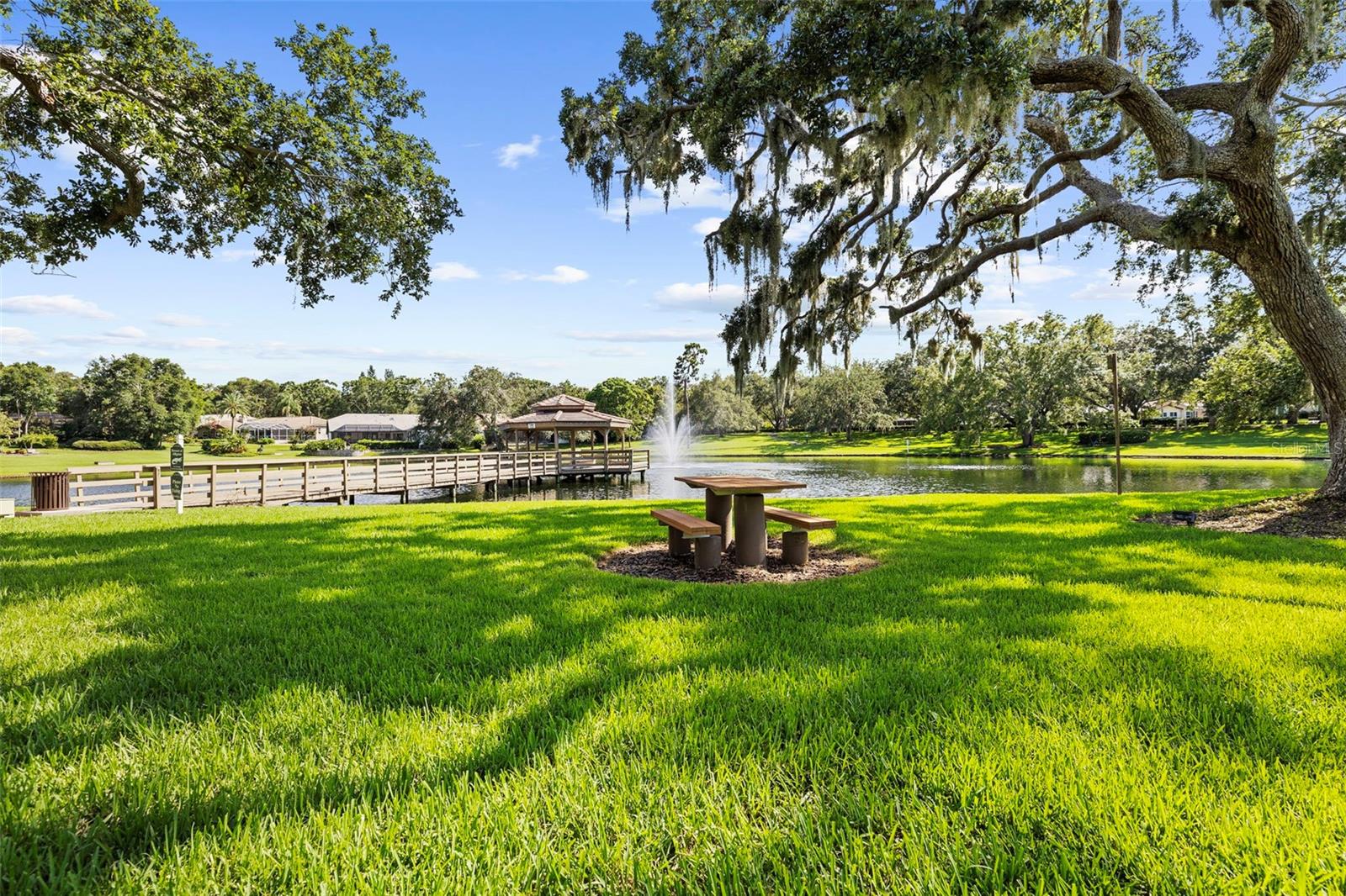 SANCTUARY AT COBBS LANDING THE PH II - Residential