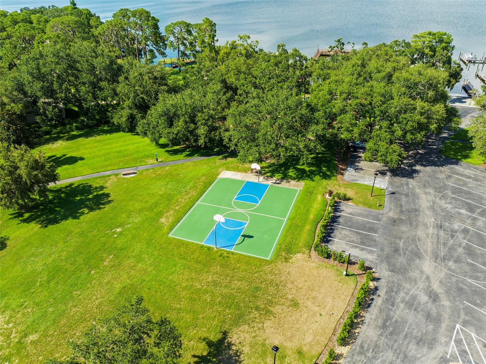 SANCTUARY AT COBBS LANDING THE PH II - Residential