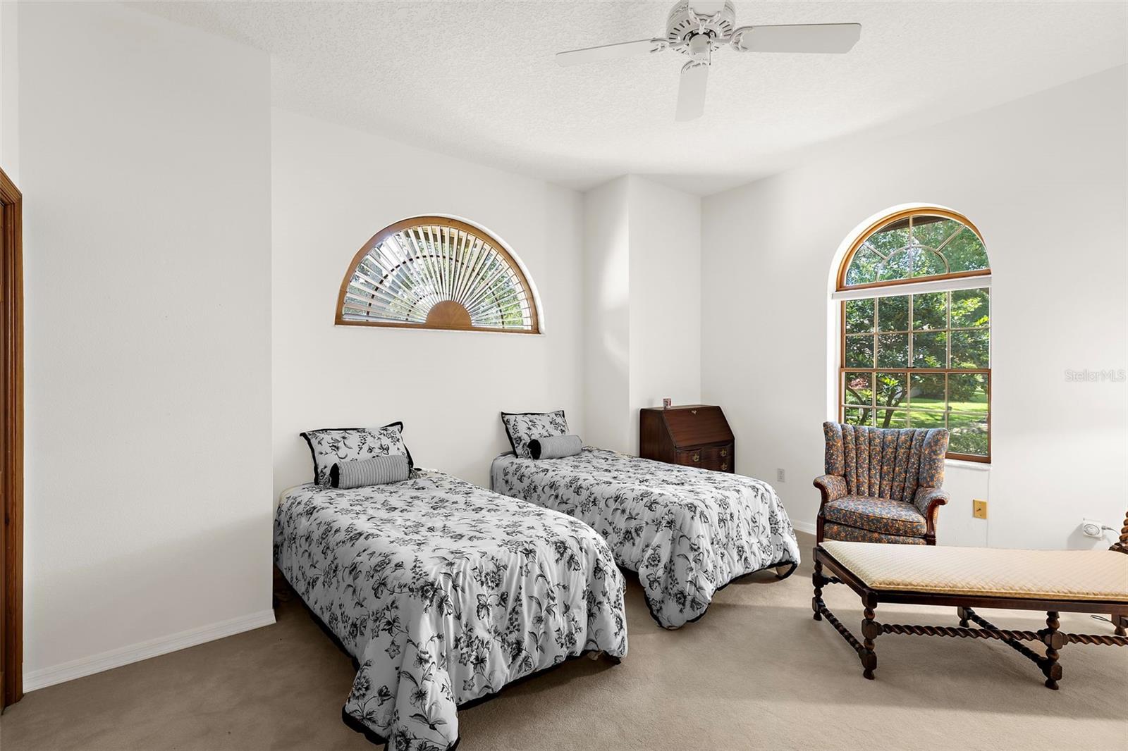 SANCTUARY AT COBBS LANDING THE PH II - Residential