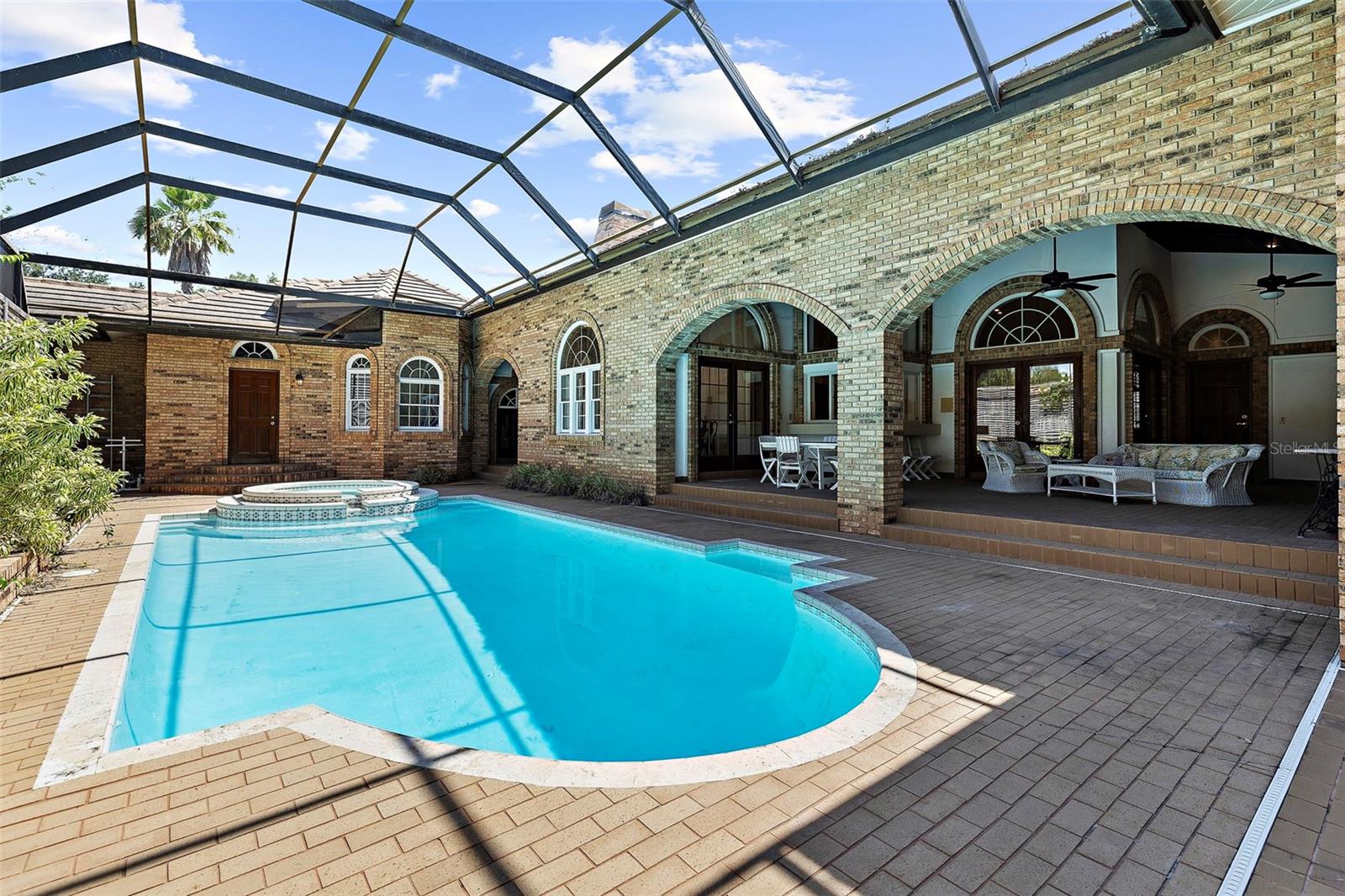 SANCTUARY AT COBBS LANDING THE PH II - Residential
