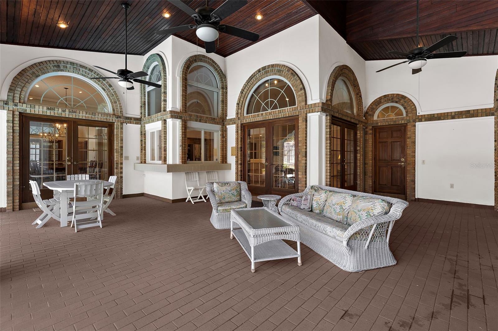 SANCTUARY AT COBBS LANDING THE PH II - Residential