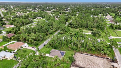 A home in NORTH PORT