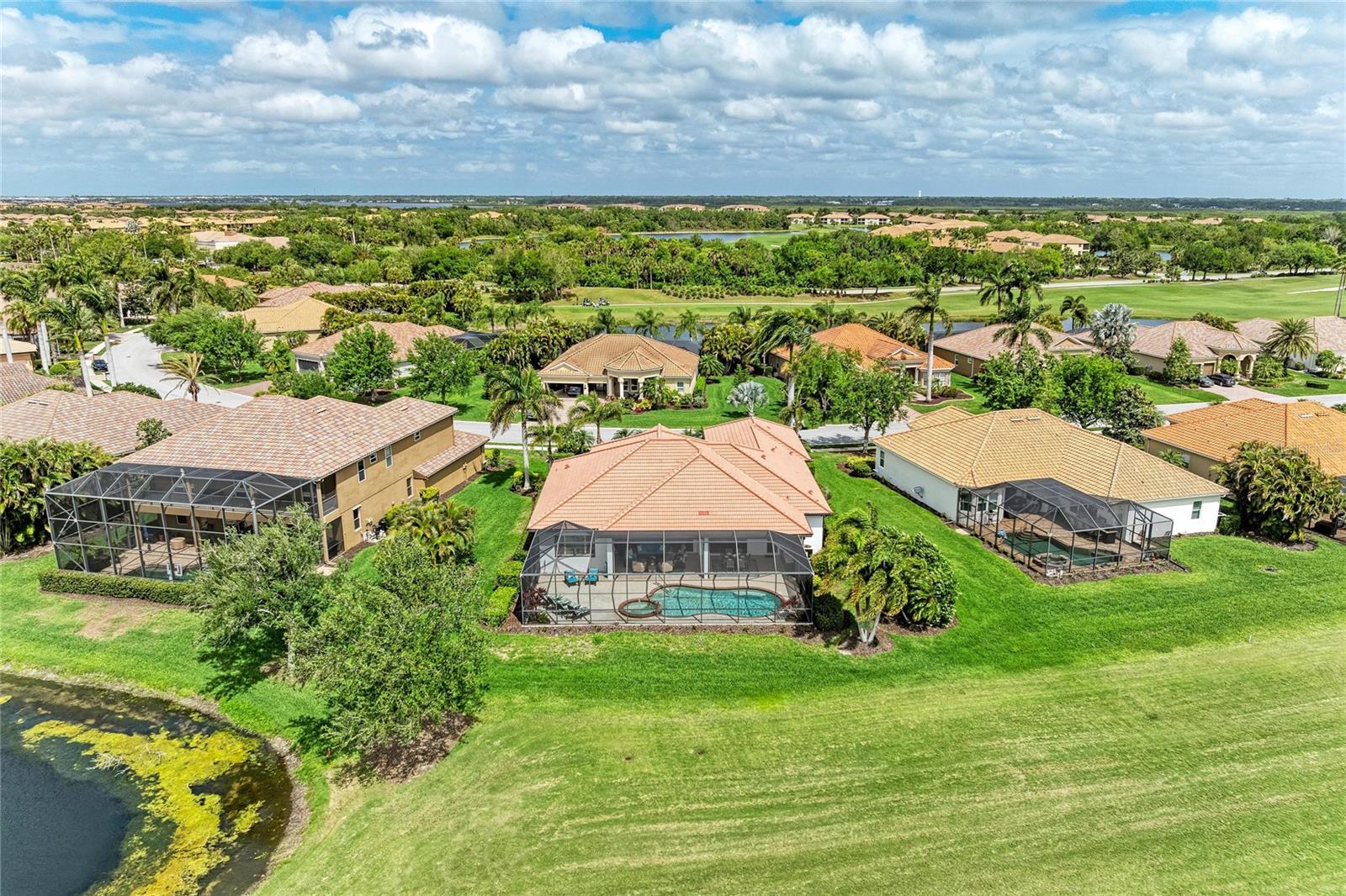 RIVER STRAND - Residential