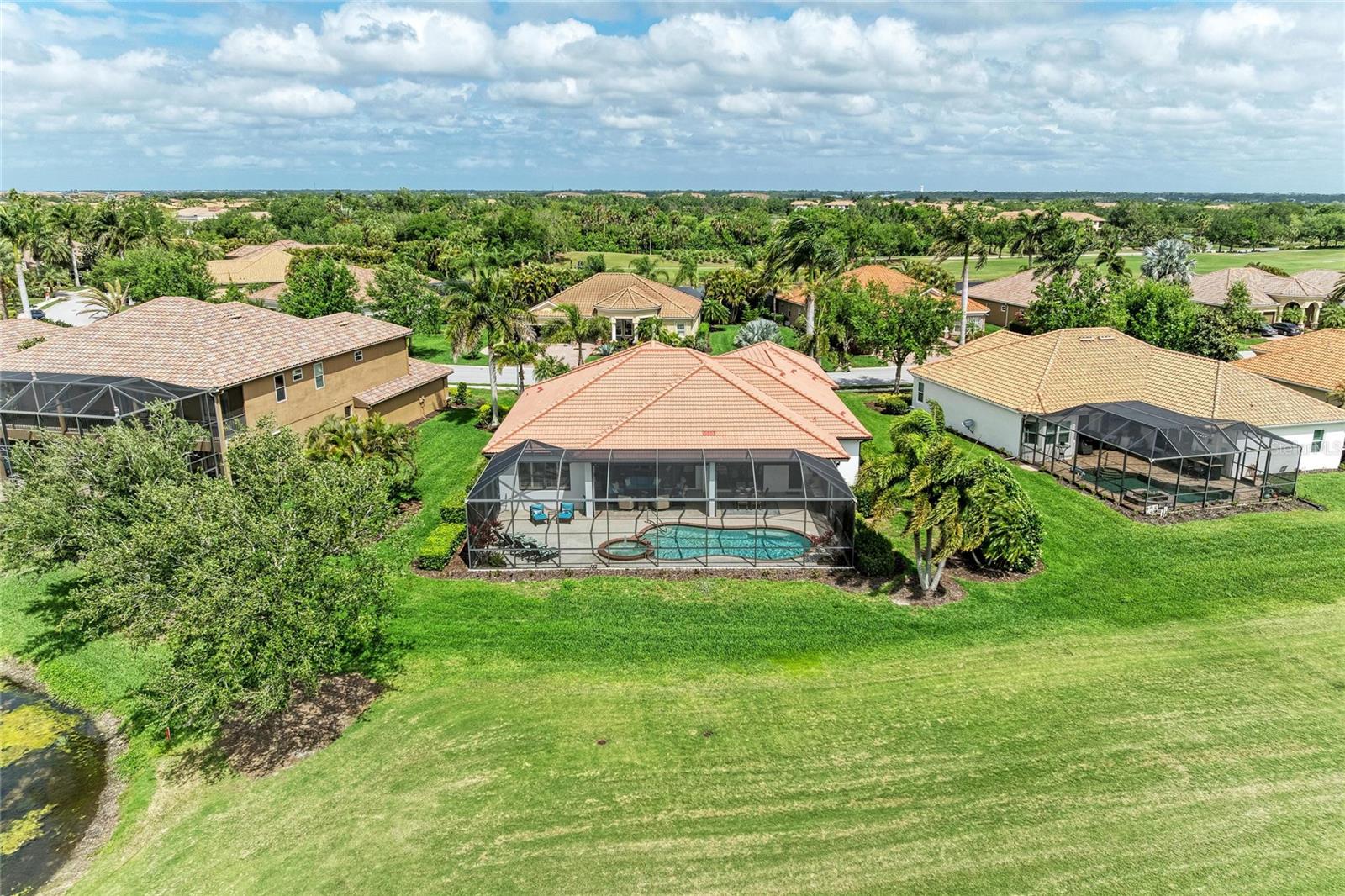 RIVER STRAND - Residential