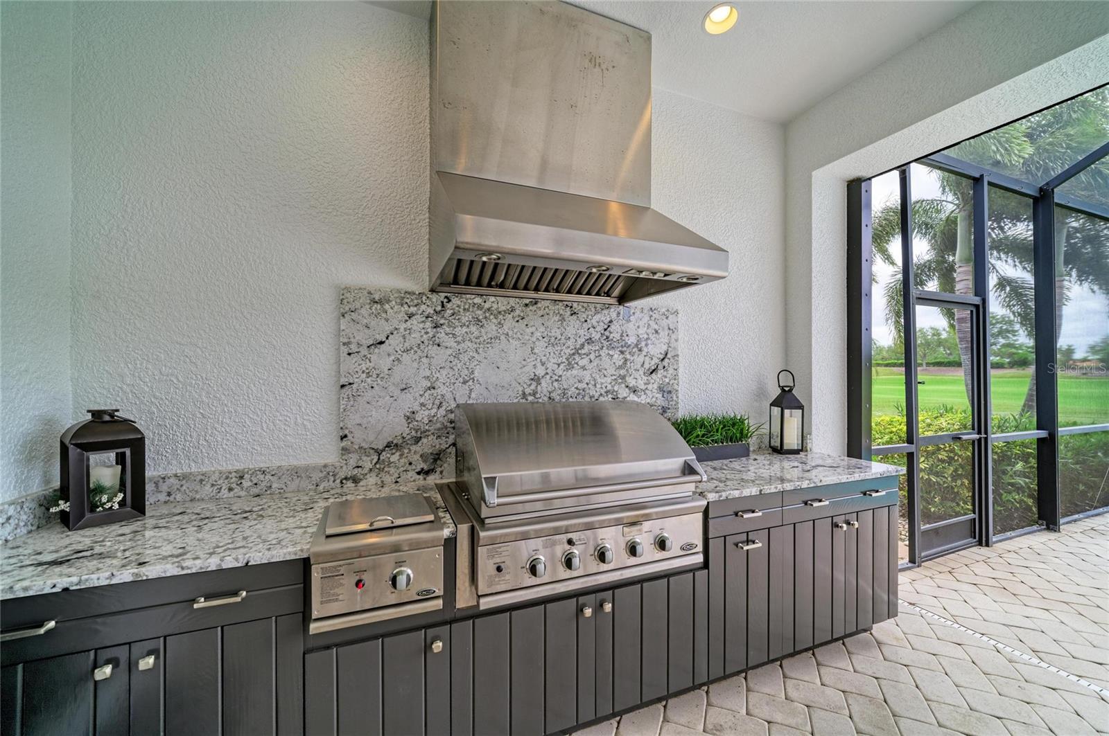 RIVER STRAND - Residential