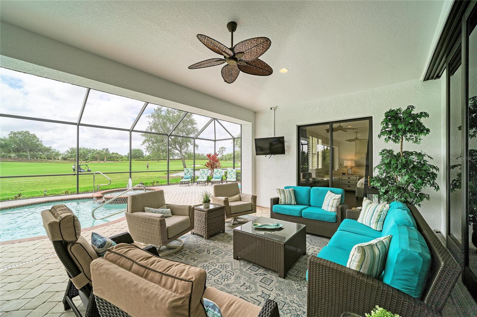 RIVER STRAND - Residential