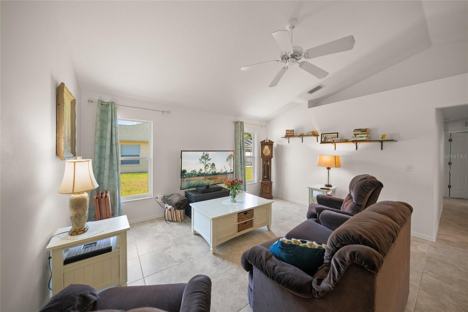 LAKE SARASOTA - Residential