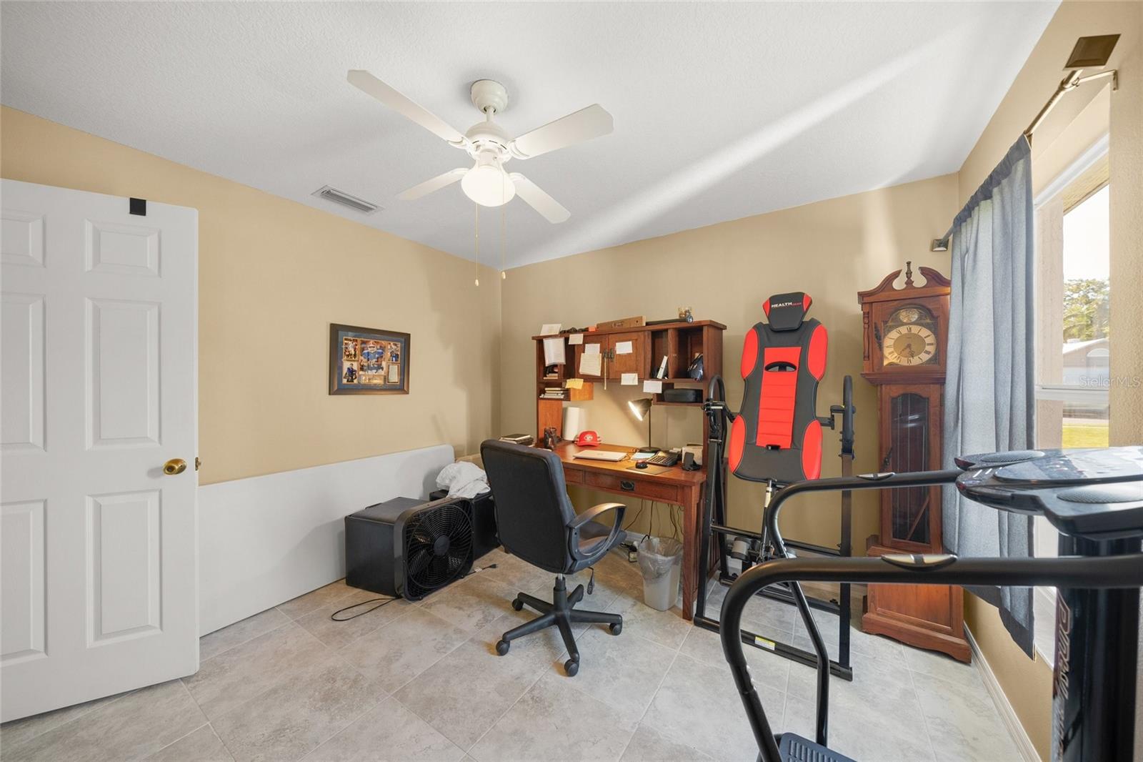 LAKE SARASOTA - Residential