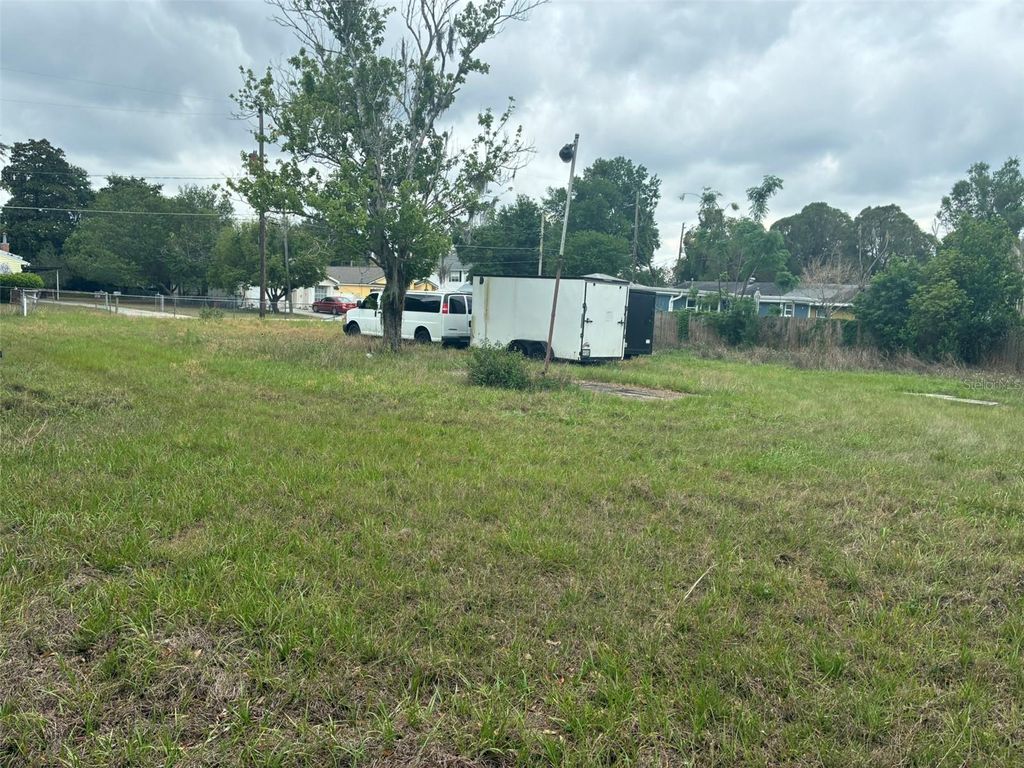 Photo of 2726 S Brown Avenue, Orlando, FL 32806 (MLS # O6407272)
