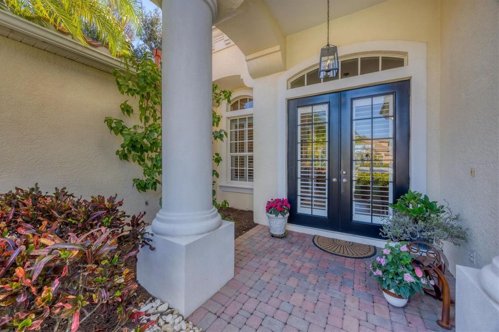 Photo of 7072 Twin Hills Terrace, Lakewood Ranch, FL 34202 (MLS # A4679591)