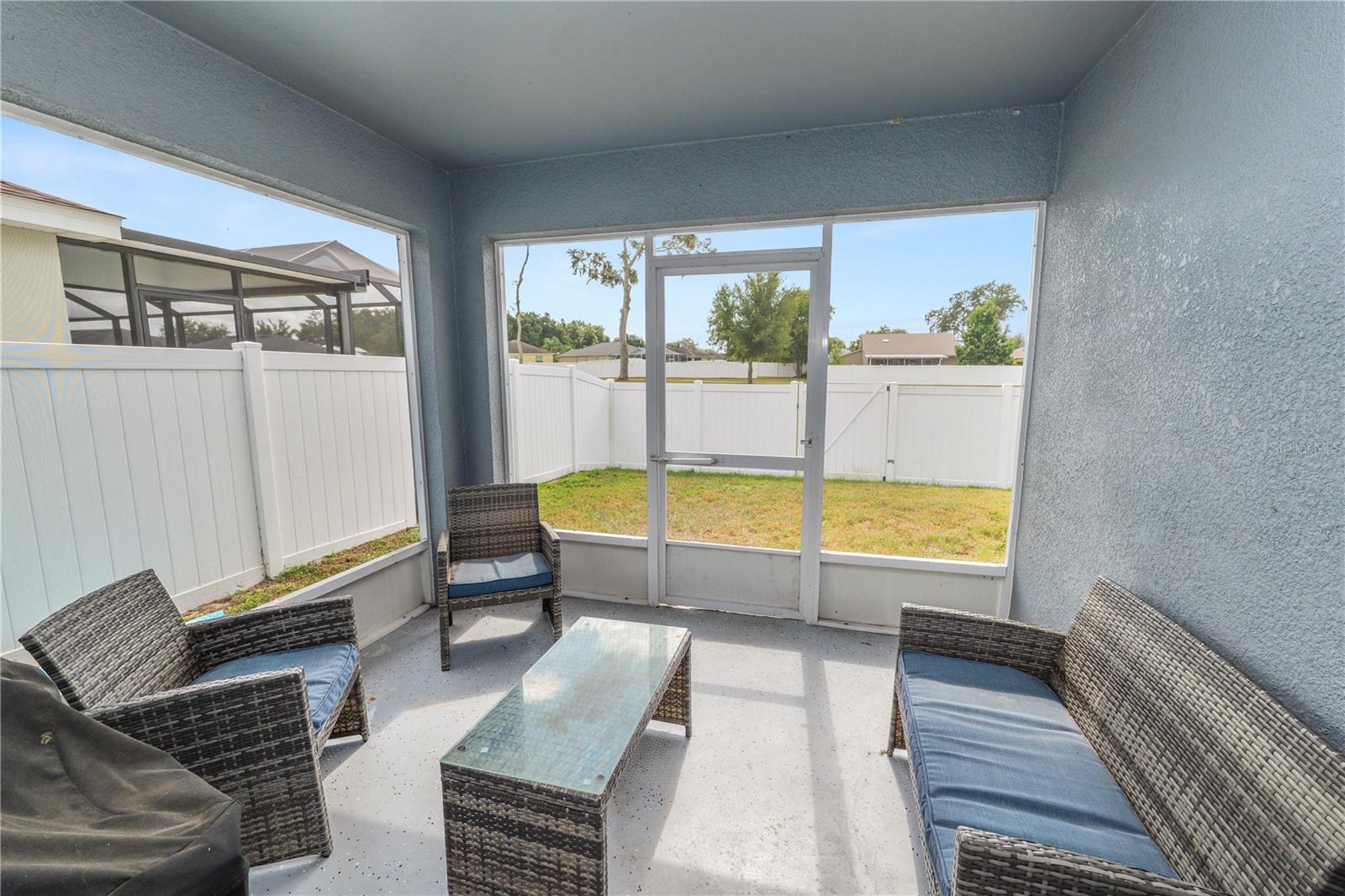 DONOVAN TRACE - Residential