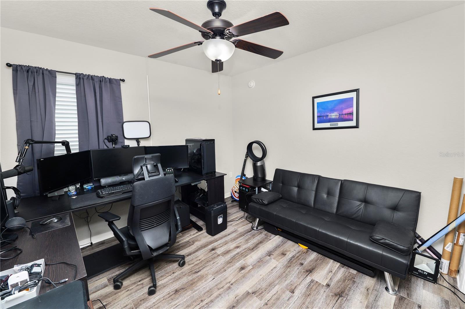 DONOVAN TRACE - Residential