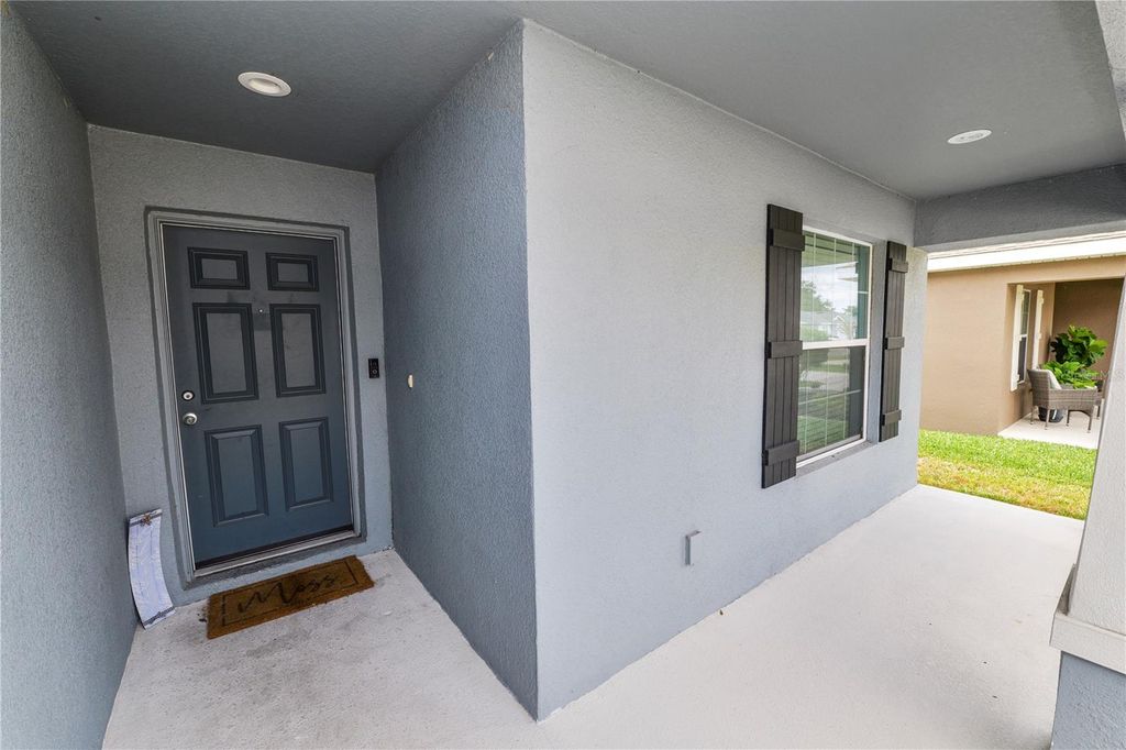 Photo of 1984 Danes Court, Lakeland, FL 33810 (MLS # L4956973)