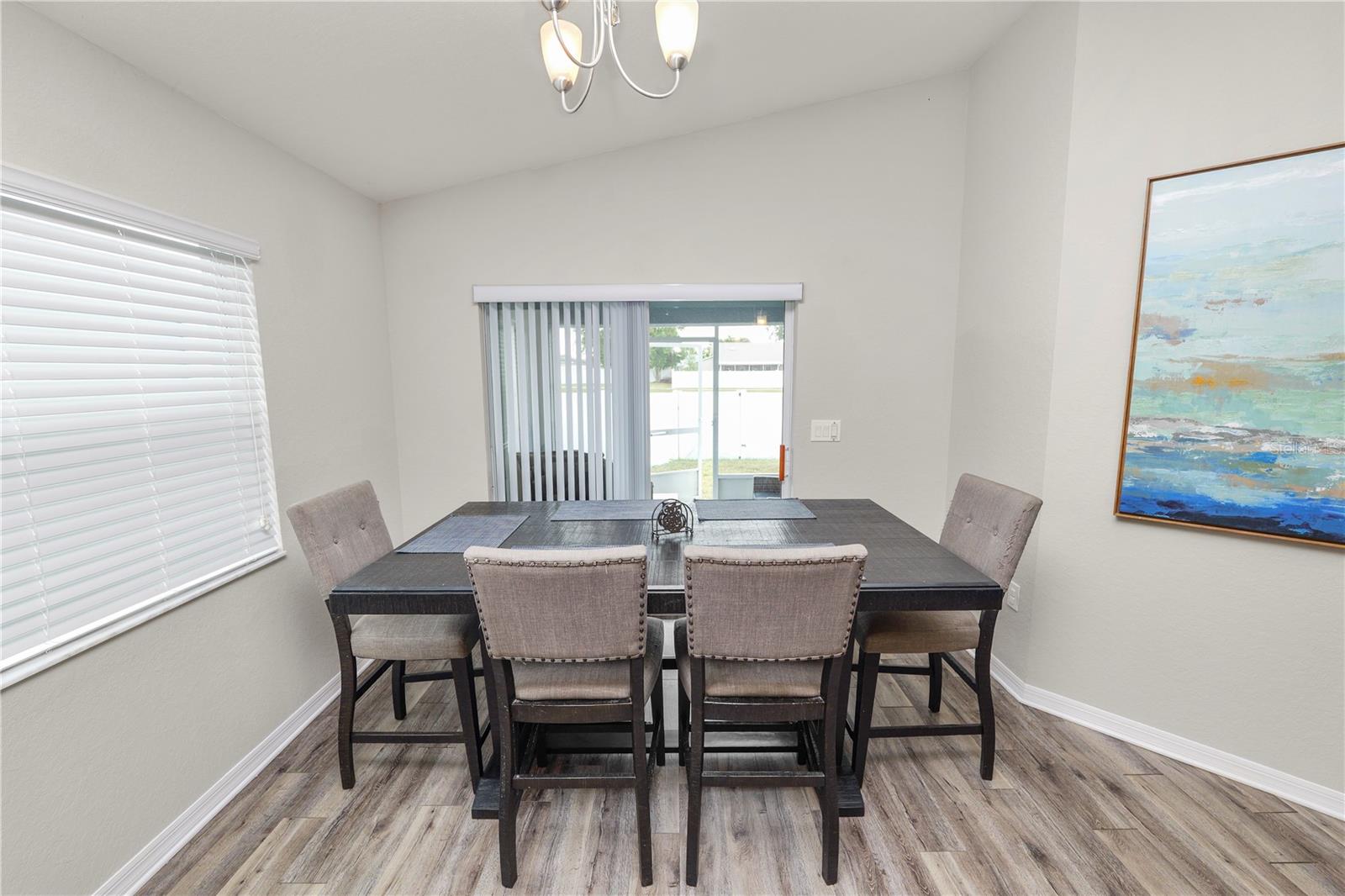 DONOVAN TRACE - Residential