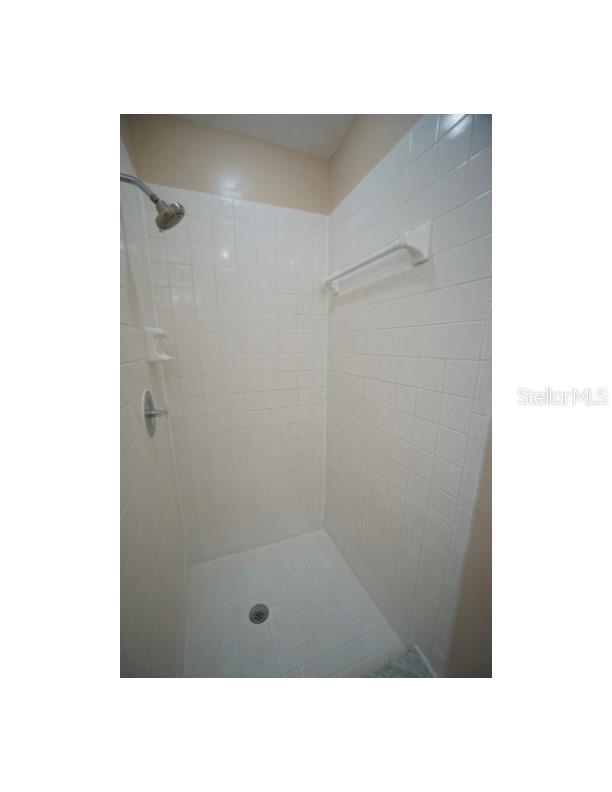 RAINTREE VILLAGE CONDO N - Residential Lease