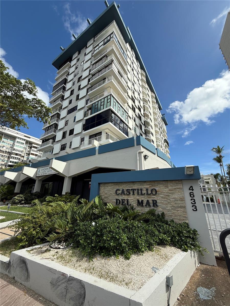 CONDOMINIO CASTILLO DEL MAR - Residential