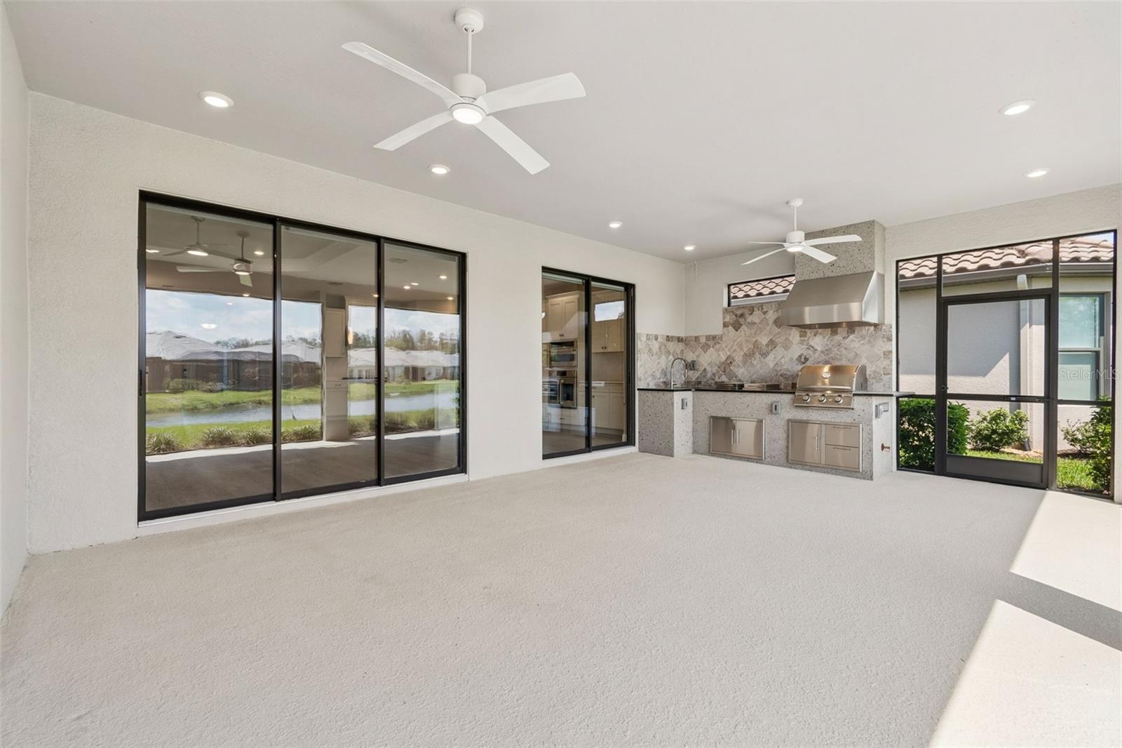 ESPLANADE/WIREGRASS RANCH PH - Residential