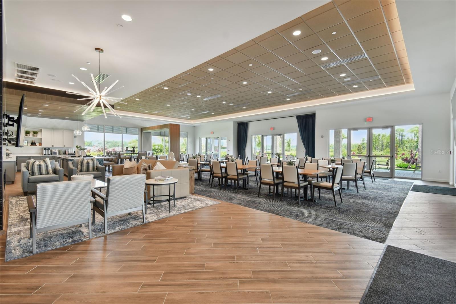 ESPLANADE/WIREGRASS RANCH PH - Residential