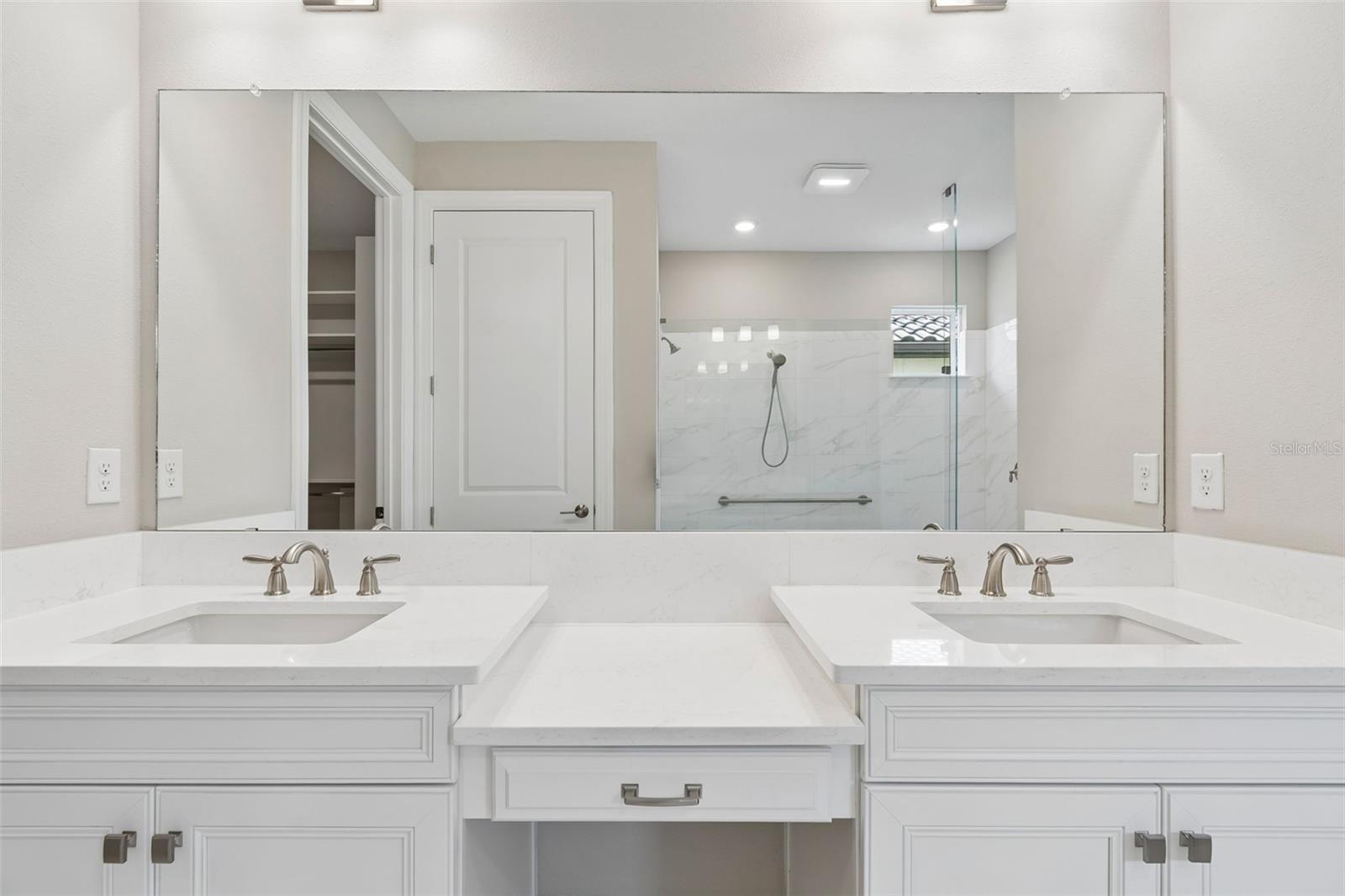 ESPLANADE/WIREGRASS RANCH PH - Residential