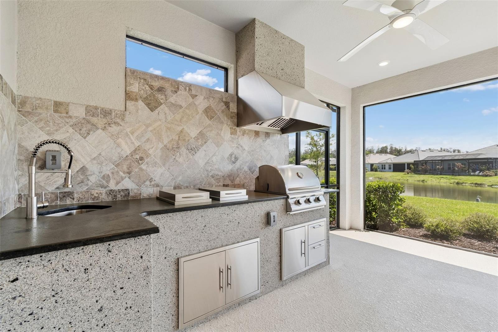 ESPLANADE/WIREGRASS RANCH PH - Residential