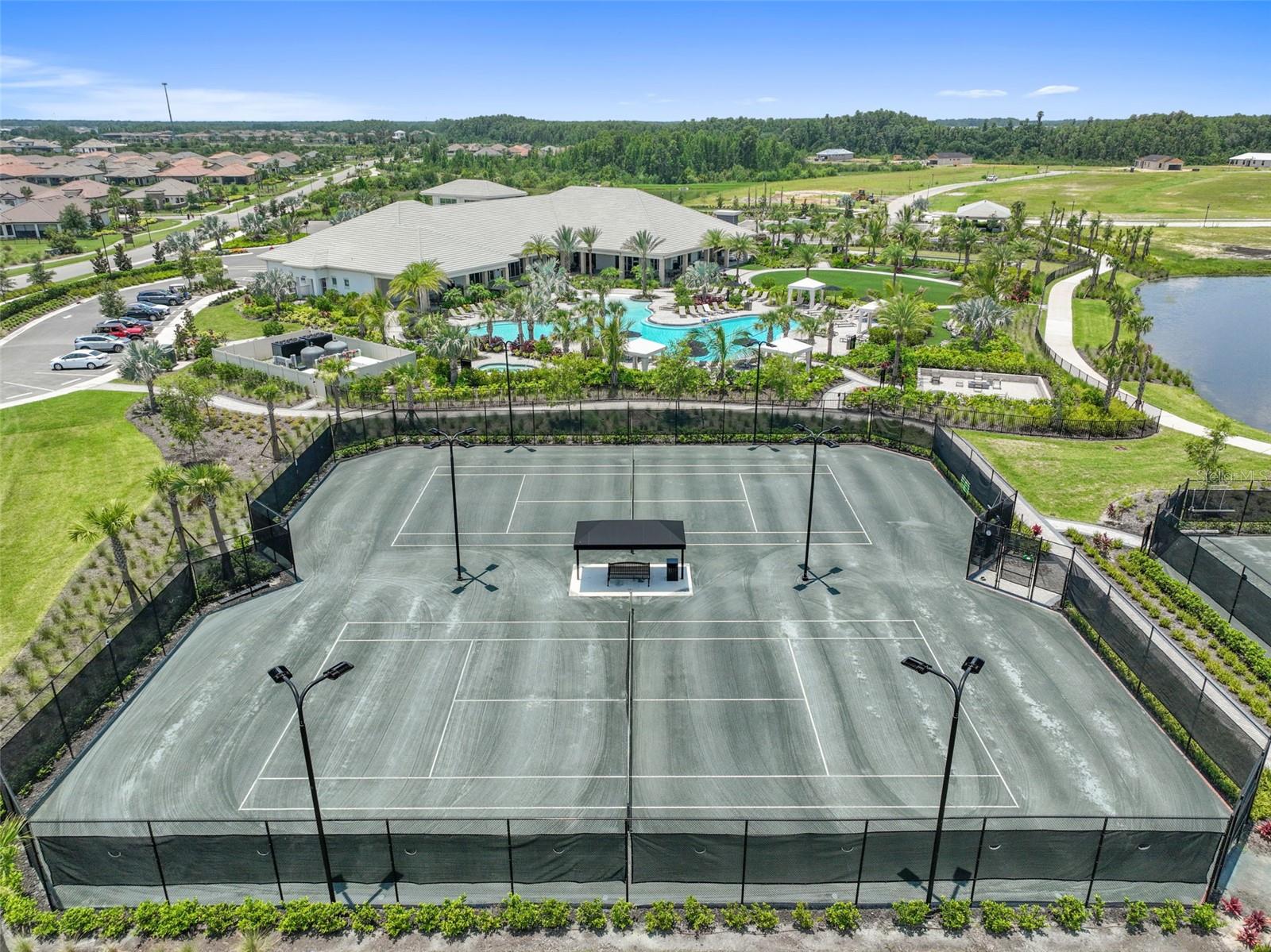 ESPLANADE/WIREGRASS RANCH PH - Residential