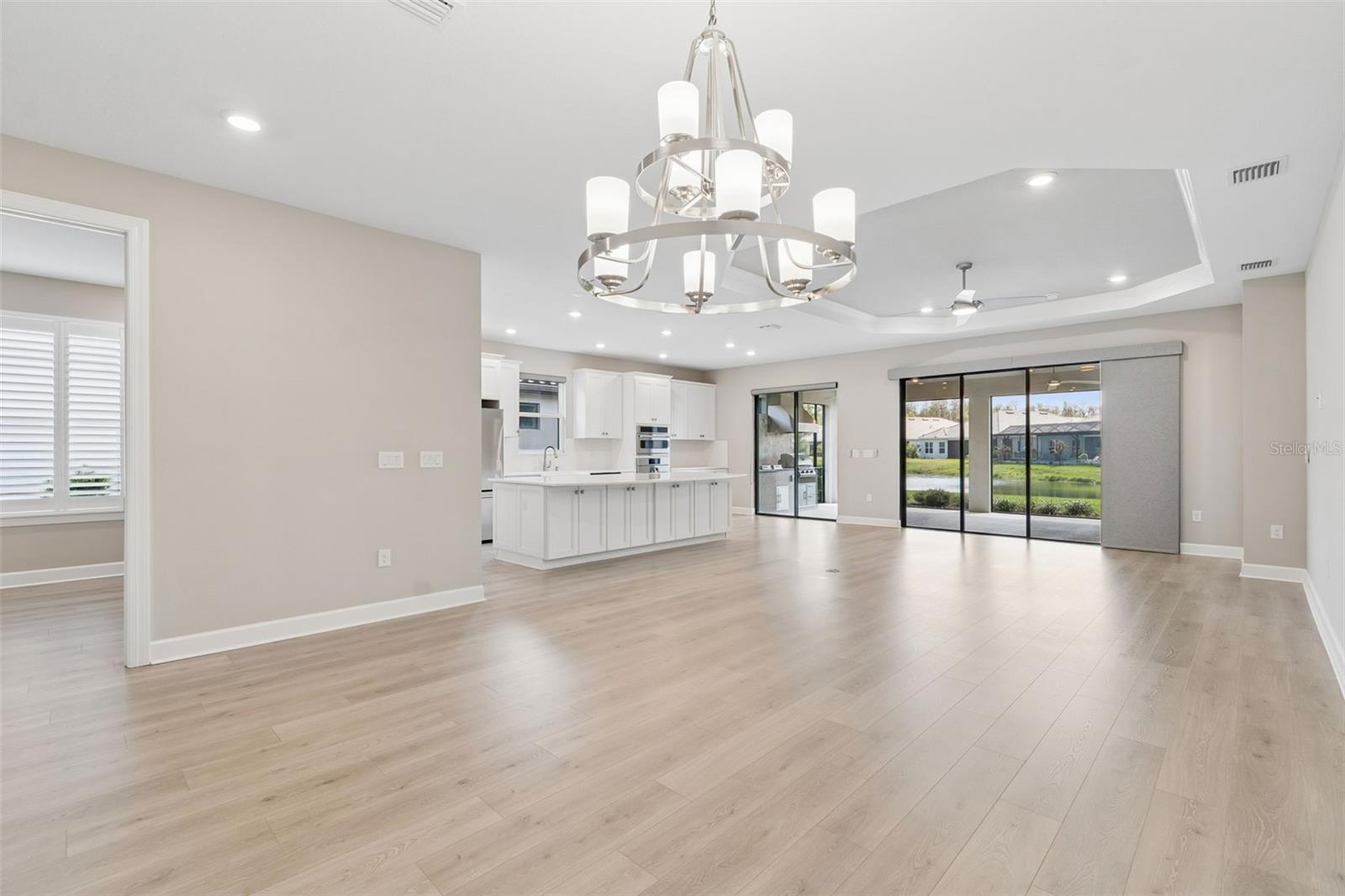 ESPLANADE/WIREGRASS RANCH PH - Residential