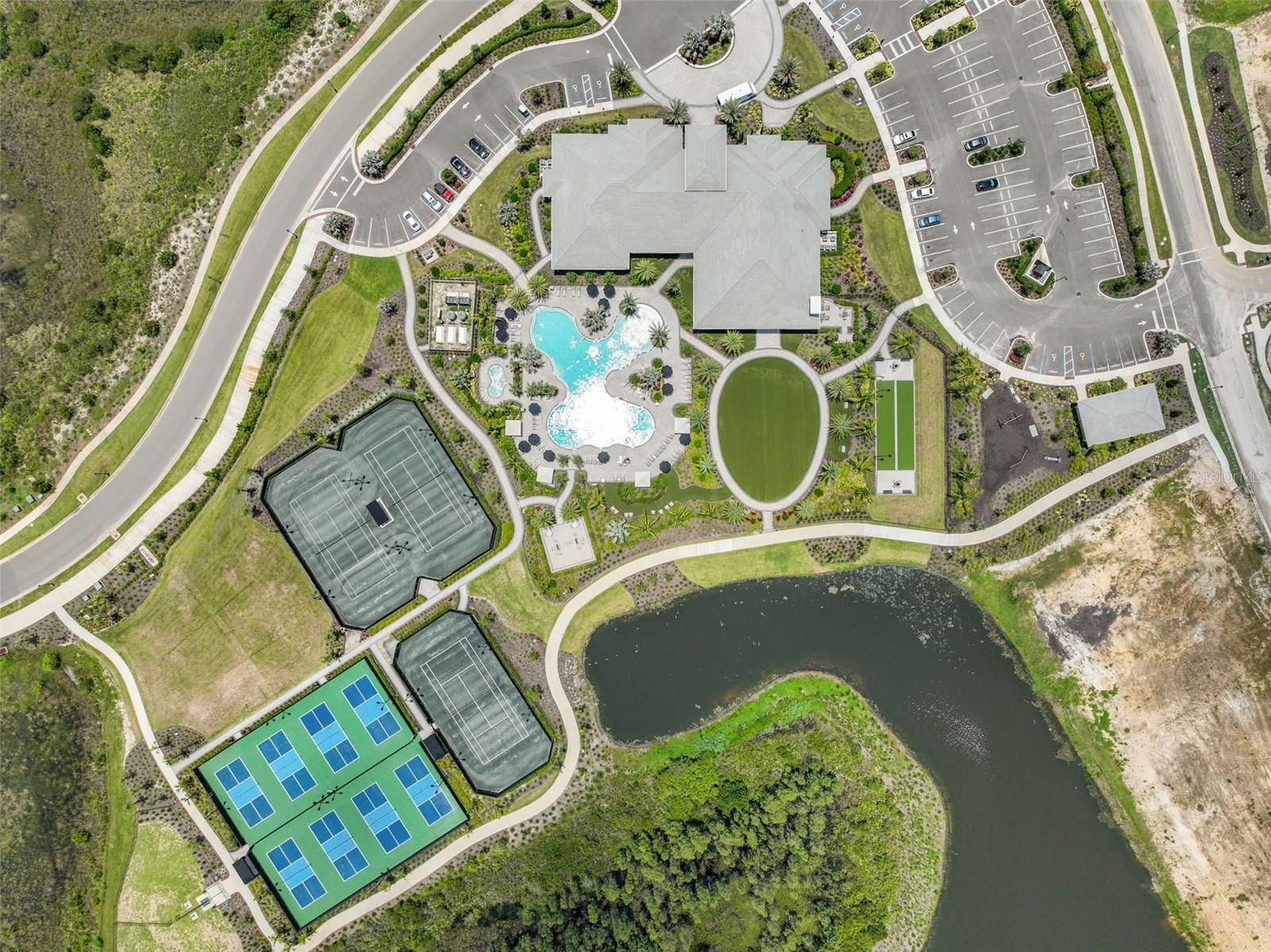 ESPLANADE/WIREGRASS RANCH PH - Residential