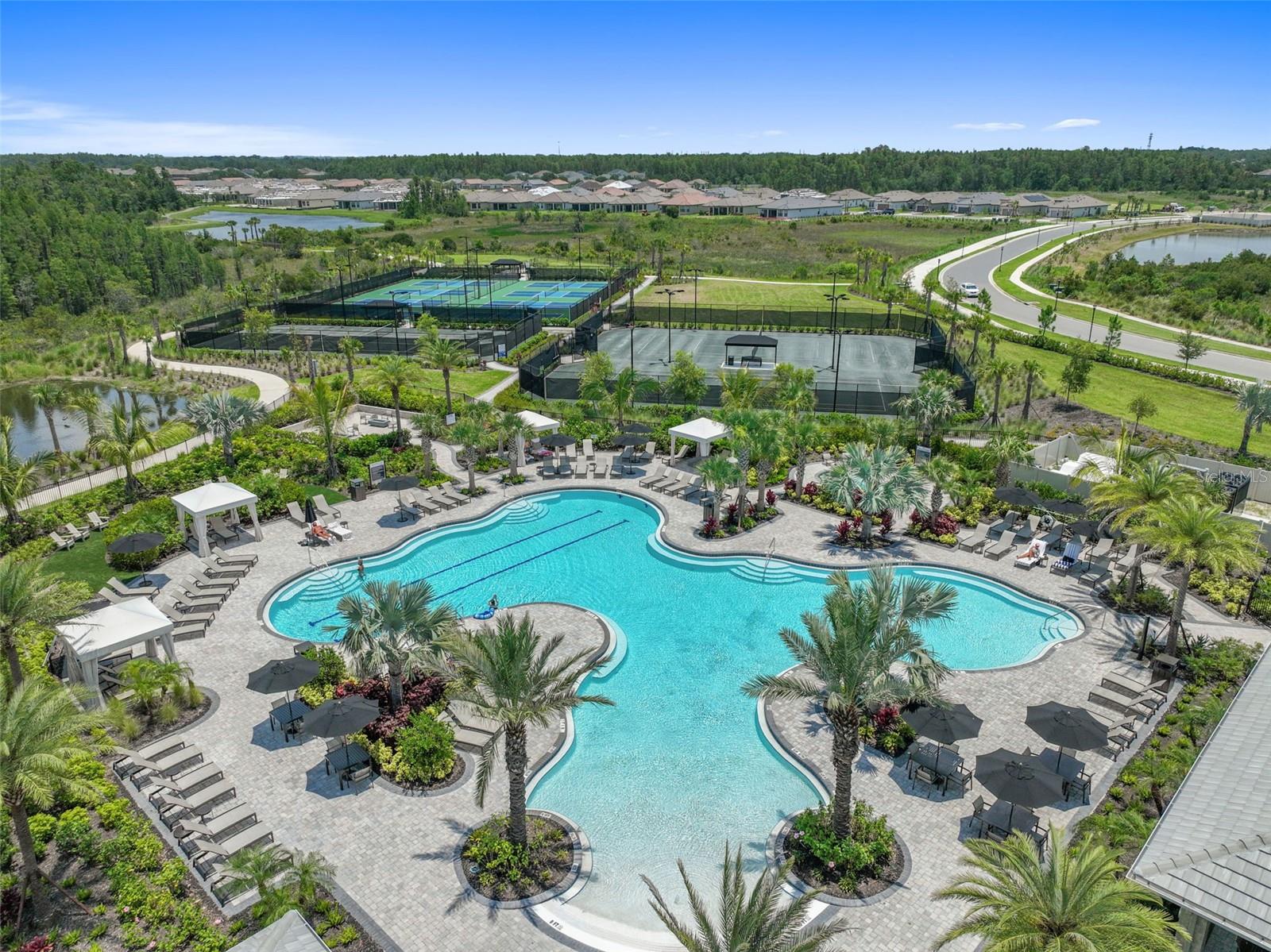 ESPLANADE/WIREGRASS RANCH PH - Residential