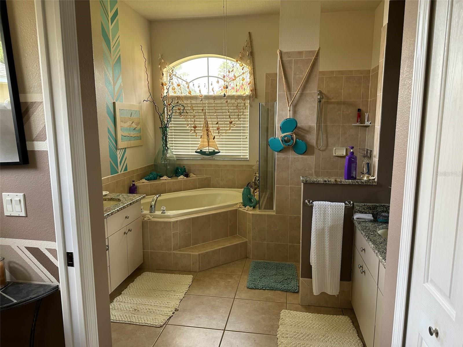 HERNANDO OAKS PH 2 - Residential