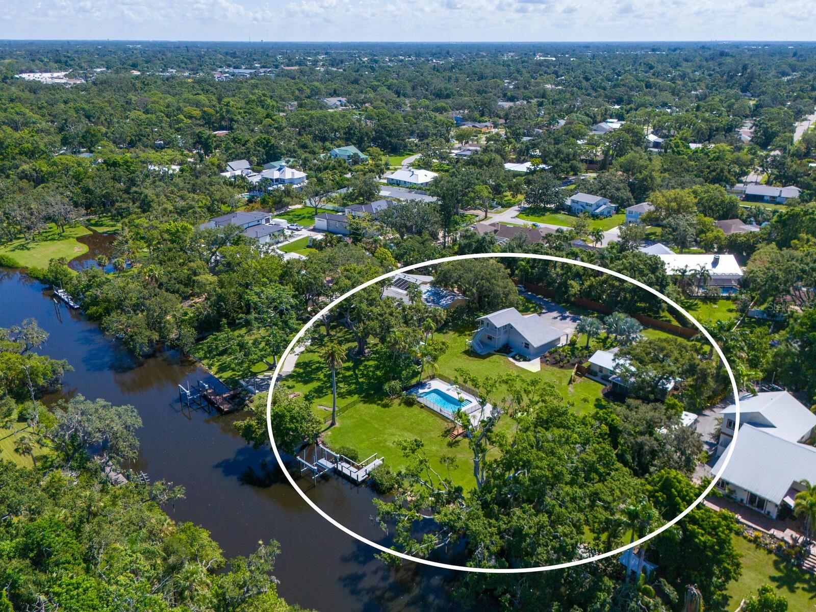 PHILLIPPI LAKE - Residential