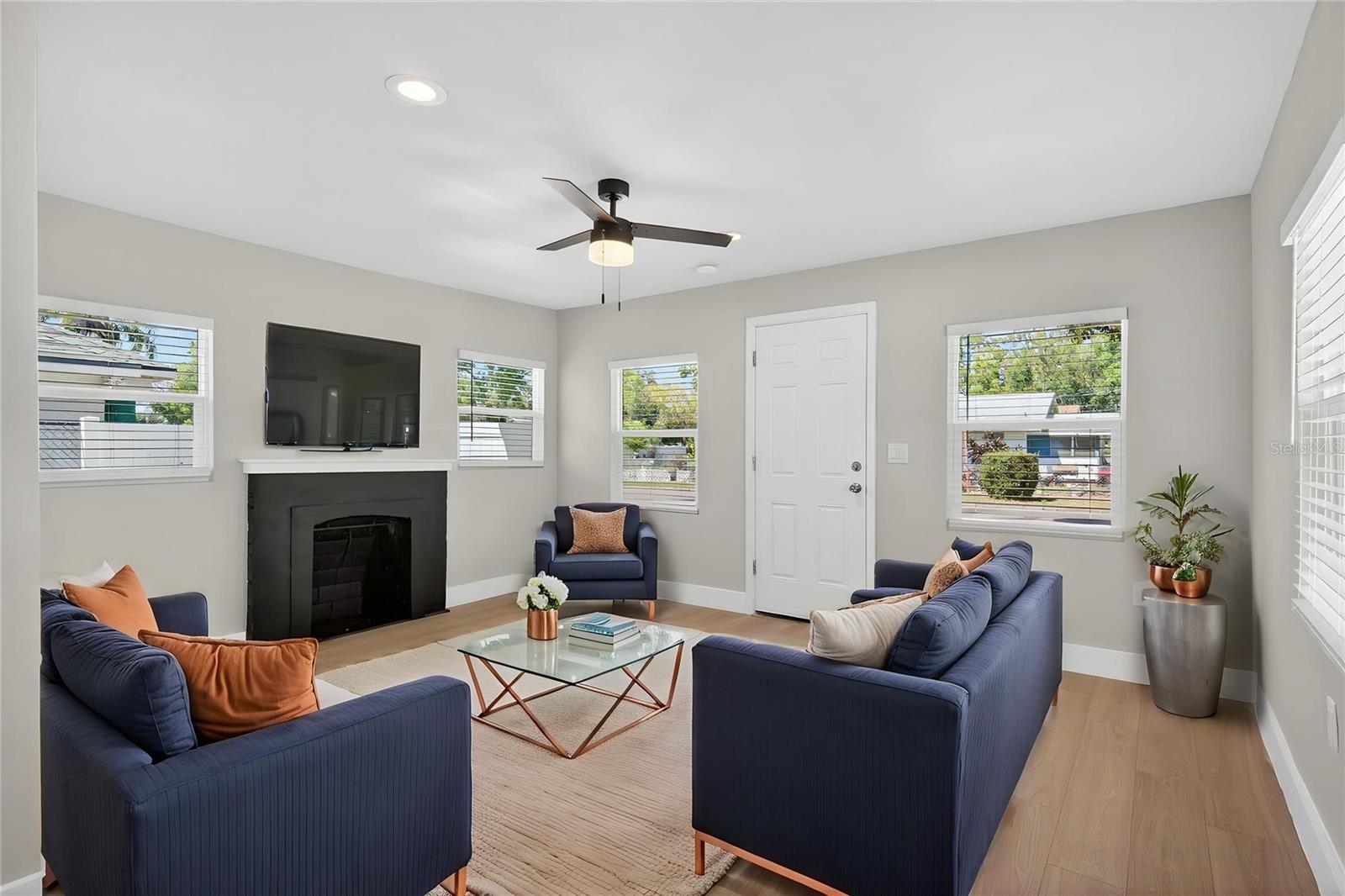 HALLS CENTRAL AVE 3 - Residential