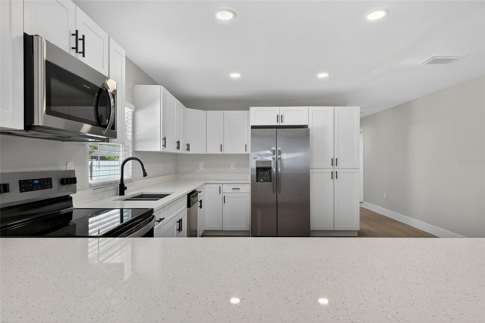 HALLS CENTRAL AVE 3 - Residential