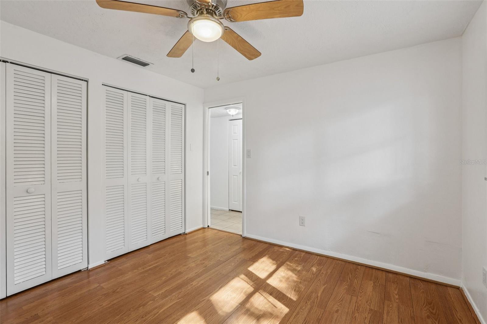 LAKE TARPON ESTATES - Residential