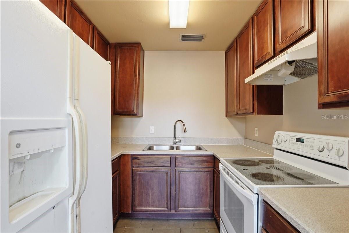 SUMMER LAKES 2 - Residential